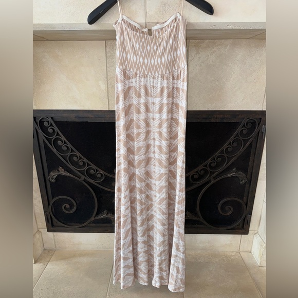 Guess Strapless Maxi Dress Size Small - Picture 3 of 5